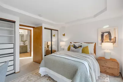 5305 SW Shore Place, Seattle, WA 98136 - Photo 21