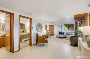 5305 SW Shore Pl, Seattle, WA 98136 - Photo 25