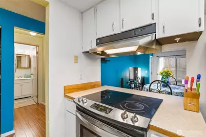 8911 Holly Drive #104, Everett, WA 98208 - Photo 7