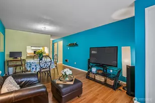 8911 Holly Dr, Everett, WA 98208 - Photo 15