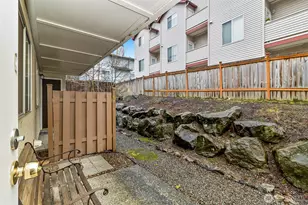 8911 Holly Dr, Everett, WA 98208 - Photo 13