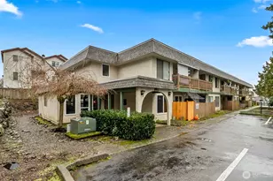 8911 Holly Dr, Everett, WA 98208 - Photo 33