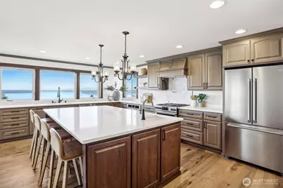 6106 Panorama Drive NE, Tacoma, WA 98422 - Photo 13