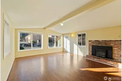 120 N 80th Street, Seattle, WA 98103 - Photo 7