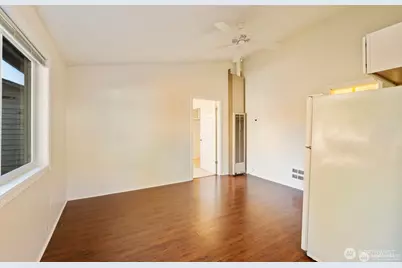 120 N 80th Street, Seattle, WA 98103 - Photo 13