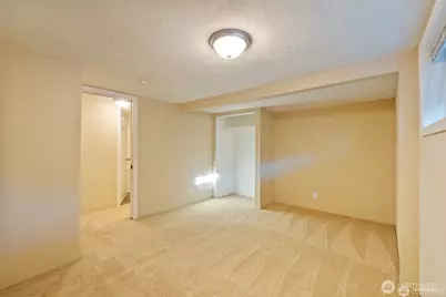 120 N 80th Street, Seattle, WA 98103 - Photo 19