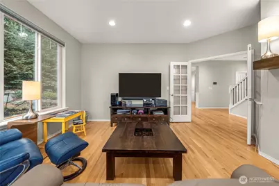 3723 Lincoln Court NE, Renton, WA 98056 - Photo 11