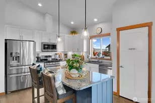 1157 Central Dr, Camano Island, WA 98282 - Photo 9