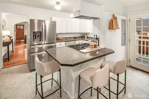 915 N 92nd St, Seattle, WA 98103 - Photo 17