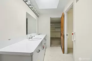 6420 NE 129th Pl, Kirkland, WA 98034 - Photo 19