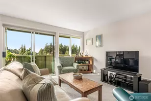 1020 5th Ave S, Edmonds, WA 98020 - Photo 5