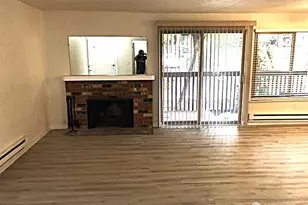 12602 NE 118th St, Kirkland, WA 98034 - Photo 7