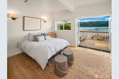 27704 Manzanita Beach Road SW, Vashon, WA 98070 - Photo 25