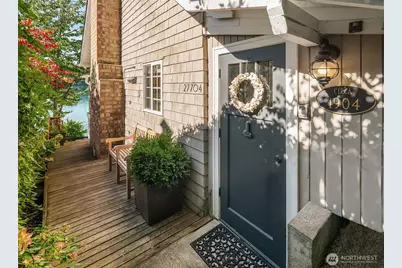 27704 Manzanita Beach Road SW, Vashon, WA 98070 - Photo 5