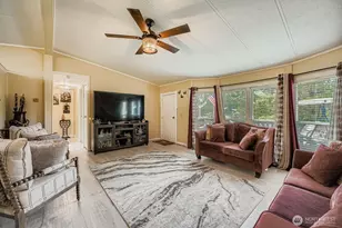 2431 S 371st St, Federal Way, WA 98003 - Photo 5