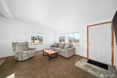 565 Boyd Loop Rd, Manson, WA 98831 - Photo 3
