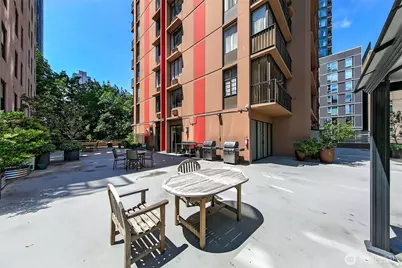 1120 8th Avenue #1701, Seattle, WA 98101 - Photo 23
