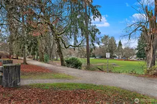 5810 Cowen Pl NE, Seattle, WA 98105 - Photo 29