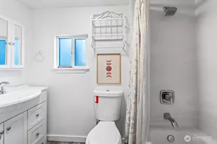 1916 Martin Luther King Jr Way, Tacoma, WA 98405 - Photo 7