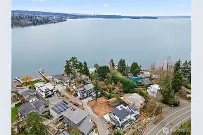 8329 NE Juanita Drive, Kirkland, WA 98034 - Photo 1