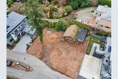 8329 NE Juanita Drive, Kirkland, WA 98034 - Photo 29