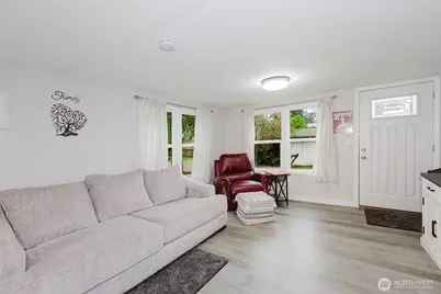 2836 Rocky Point Road NW, Bremerton, WA 98312 - Photo 9