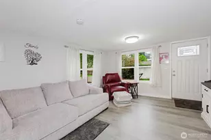 2836 Rocky Point Rd NW, Bremerton, WA 98312 - Photo 9