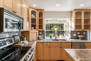 24419 214th Ave SE, Maple Valley, WA 98038 - Photo 9