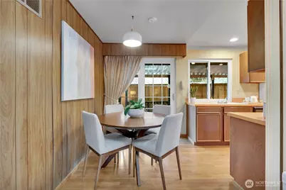 2005 Camas Court SE, Renton, WA 98055 - Photo 7