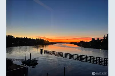 3510 W Commodore Way, Seattle, WA 98199 - Photo 39