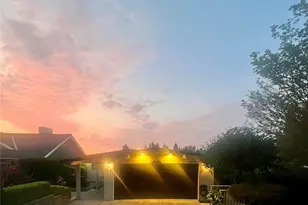 3510 W Commodore Way, Seattle, WA 98199 - Photo 35