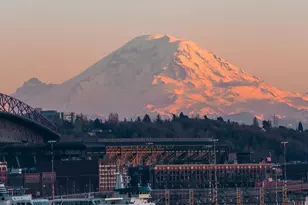 3510 W Commodore Way, Seattle, WA 98199 - Photo 35