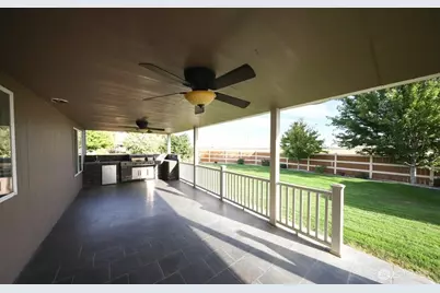 2124 Dilley Avenue, Moses Lake, WA 98837 - Photo 5