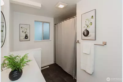 318 E 28th Street, Bremerton, WA 98310 - Photo 19