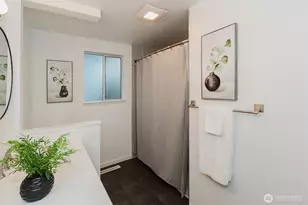 318 E 28th St, Bremerton, WA 98310 - Photo 19