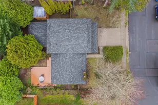 2009 Dayton Dr SE, Renton, WA 98055 - Photo 15