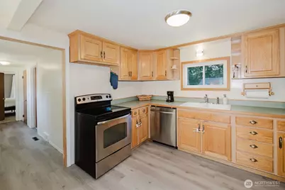 143 Dora Avenue, Bremerton, WA 98312 - Photo 11