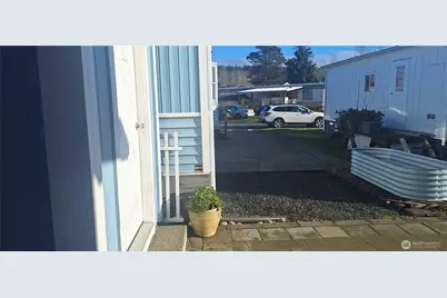 2400 Donovan Avenue #16, Bellingham, WA 98225 - Photo 15