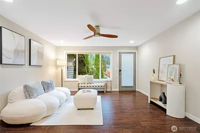 13117 111th Place NE, Kirkland, WA 98034 - Photo 3