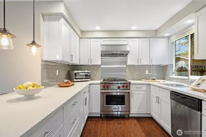 13117 111th Place NE, Kirkland, WA 98034 - Photo 7