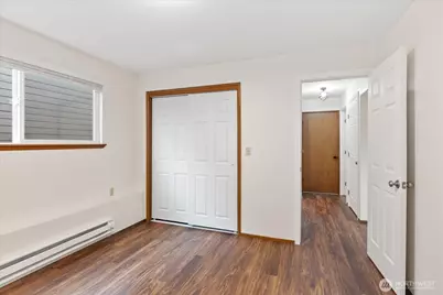 361 Grandview Avenue, Camano Island, WA 98282 - Photo 21