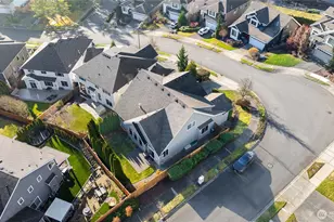 8828 129th Ave SE, Newcastle, WA 98056 - Photo 35