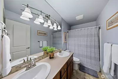 8828 129th Avenue SE, Newcastle, WA 98056 - Photo 27