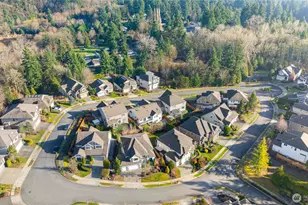 8828 129th Ave SE, Newcastle, WA 98056 - Photo 37