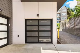 1918 5th Ave N, Seattle, WA 98109 - Photo 21