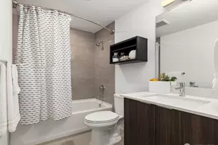 1918 5th Ave N, Seattle, WA 98109 - Photo 19