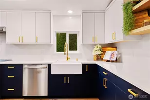 10701 Holly Dr, Everett, WA 98204 - Photo 19