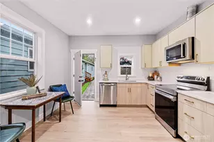 10701 Holly Dr, Everett, WA 98204 - Photo 31