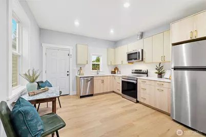 10701 Holly Drive, Everett, WA 98204 - Photo 33