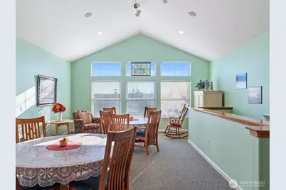 179 NW 12th Court, Oak Harbor, WA 98277 - Photo 35